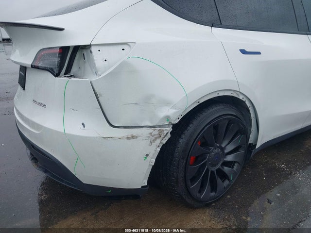2022 TESLA MODEL Y PERFORMANCE 6