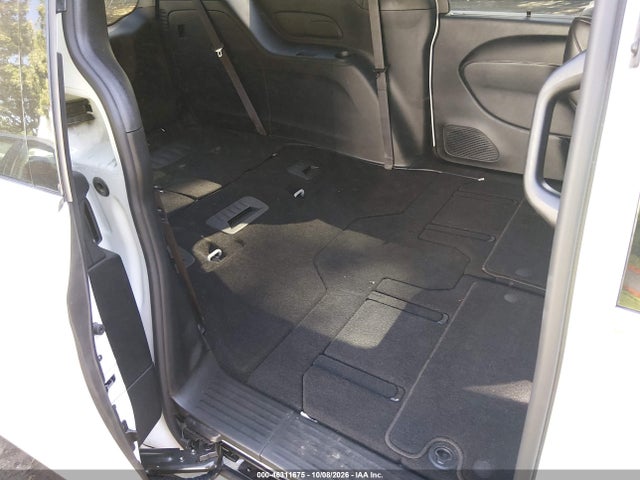 2025 CHRYSLER PACIFICA SELECT 8