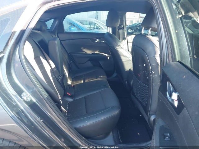 2023 KIA FORTE GT-LINE 8