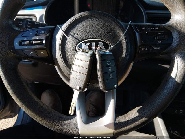 2020 KIA RIO S 11