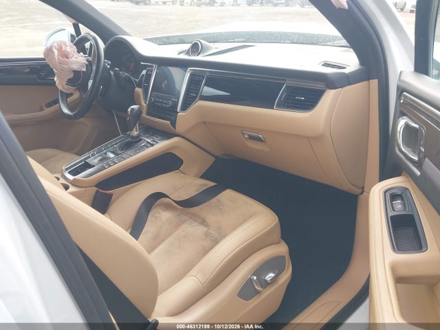 2018 PORSCHE MACAN SPORT EDITION 5