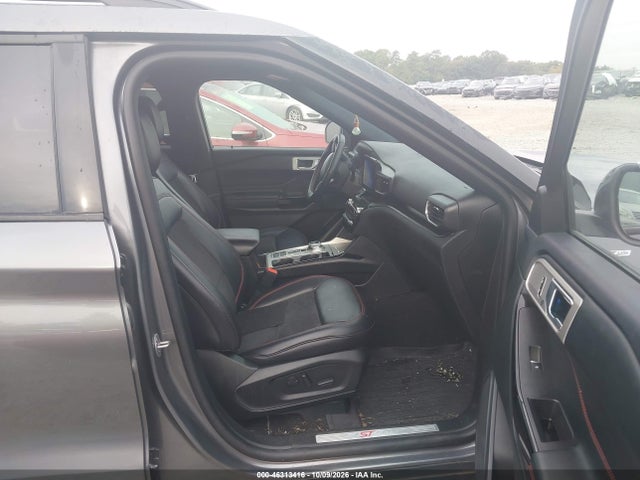 2023 FORD EXPLORER ST-LINE 5