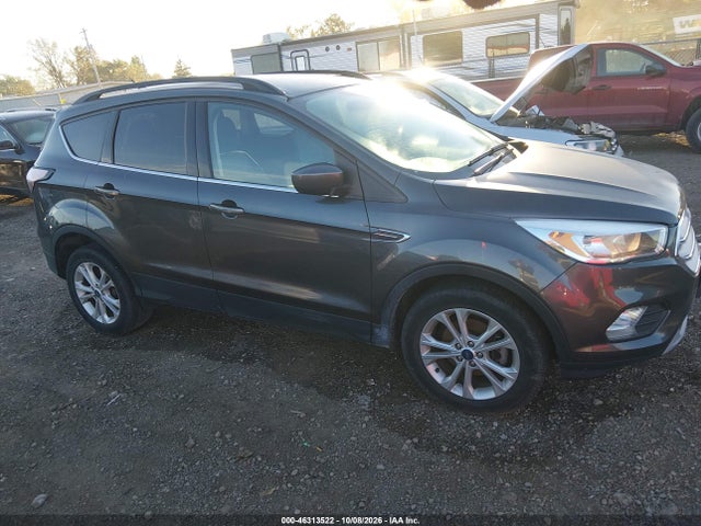 2018 FORD ESCAPE SE 14