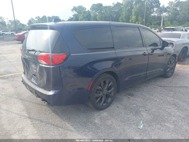 2019 CHRYSLER PACIFICA TOURING PLUS 4