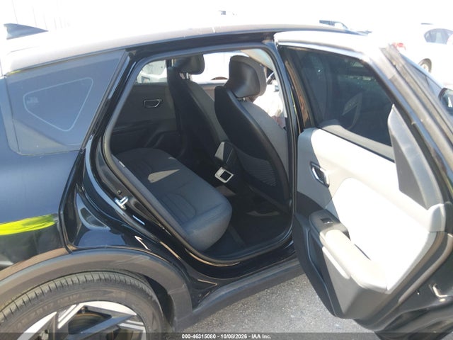 2025 KIA K4 EX 8