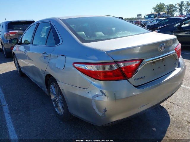 2017 TOYOTA CAMRY LE 19