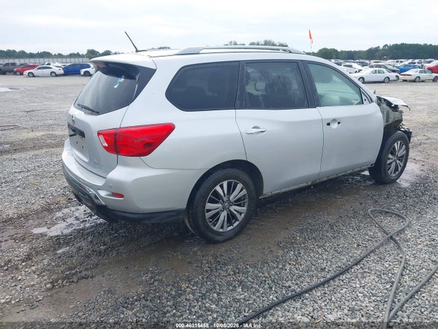 2018 NISSAN PATHFINDER SV 4
