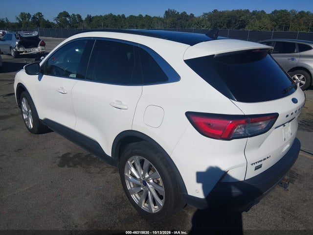 2021 FORD ESCAPE TITANIUM 3