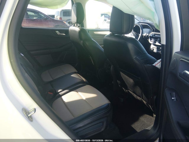 2021 FORD ESCAPE TITANIUM 8