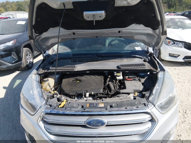 2017 FORD ESCAPE SE 10