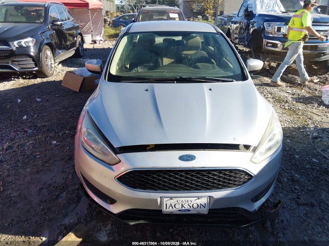 2018 FORD FOCUS SE 12