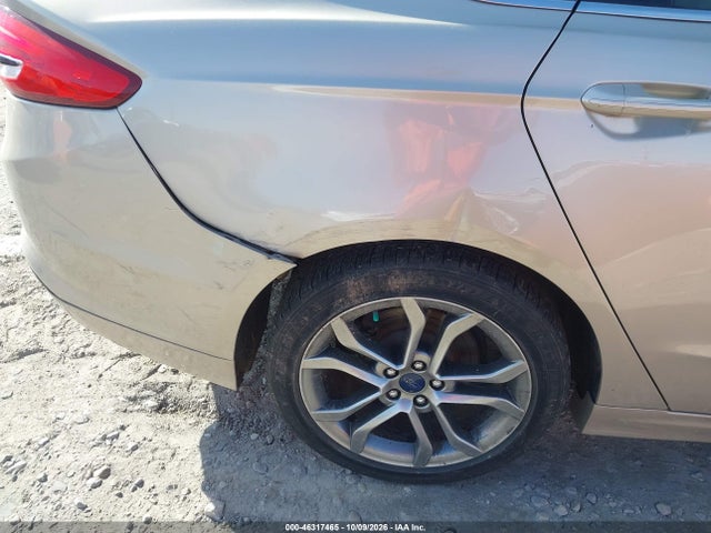 2017 FORD FUSION SE 20