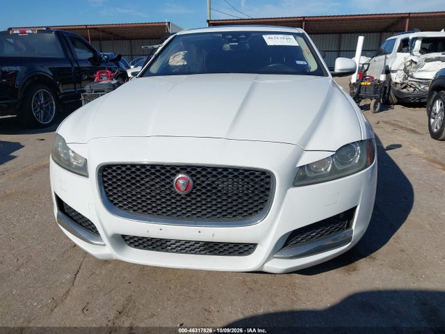 2018 JAGUAR XF 25T 13