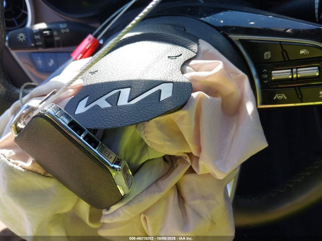 2023 KIA FORTE GT-LINE 11