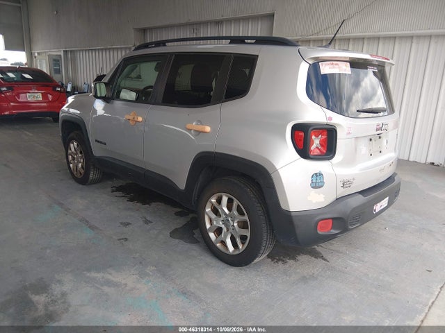 2017 JEEP RENEGADE LATITUDE 4X4 3