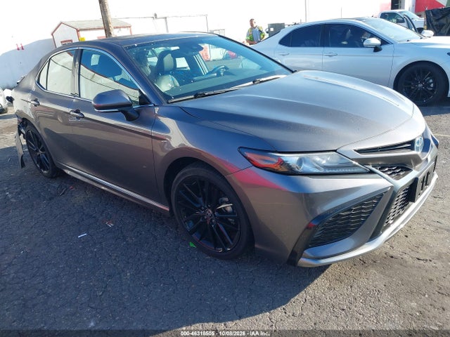 2024 TOYOTA CAMRY HYBRID XSE