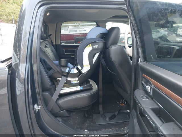 2017 RAM 1500 LARAMIE 8