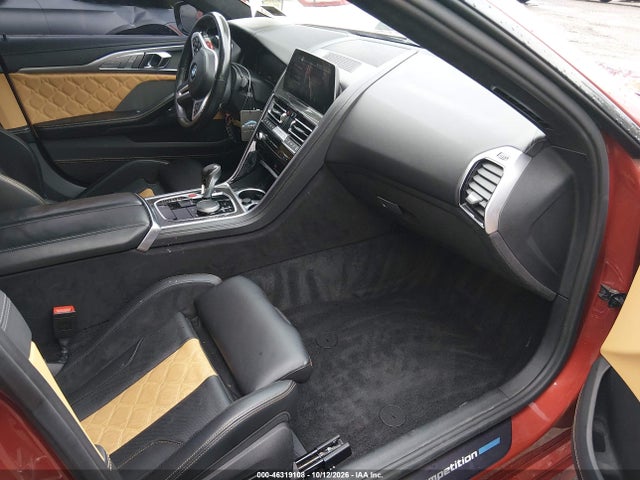 2022 BMW M8 5