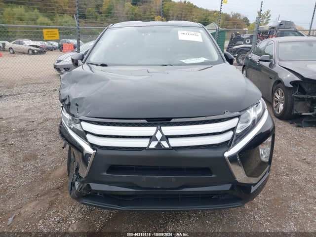 2018 MITSUBISHI ECLIPSE CROSS ES 12
