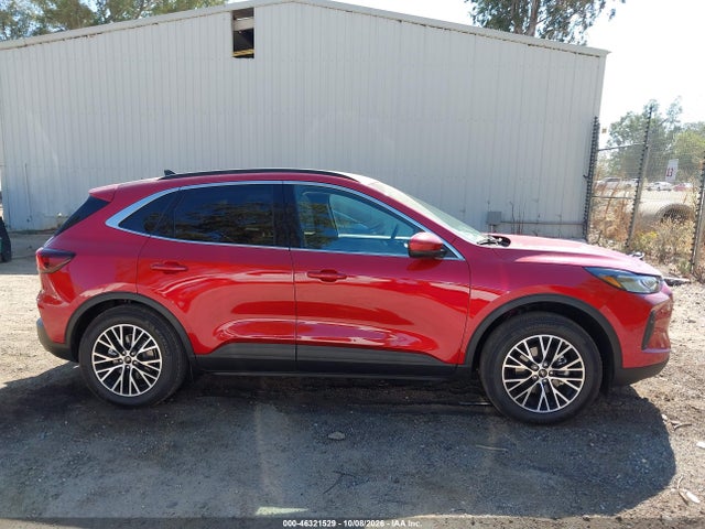 2025 FORD ESCAPE PHEV 13