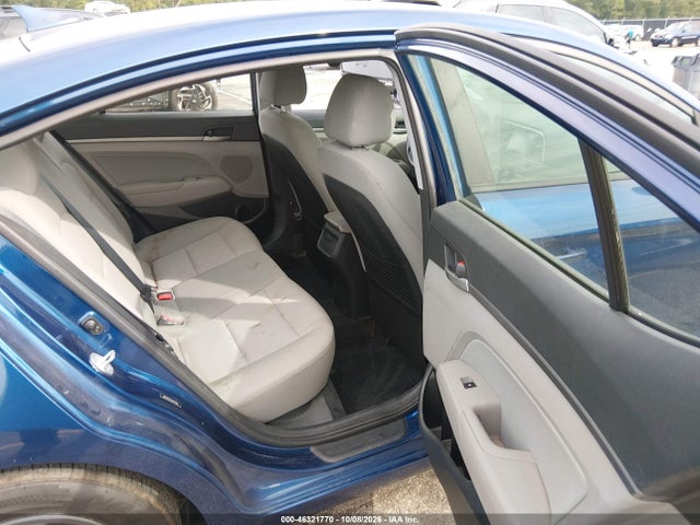 2017 HYUNDAI ELANTRA ECO 8