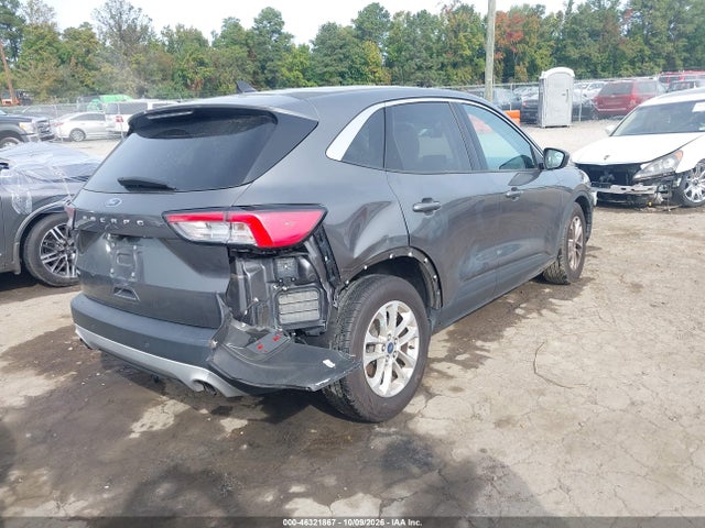 2021 FORD ESCAPE SE 4