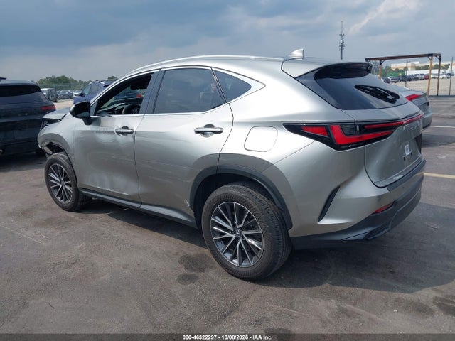 2025 LEXUS NX 250 3