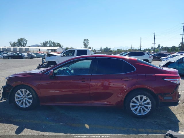 2018 TOYOTA CAMRY LE 15