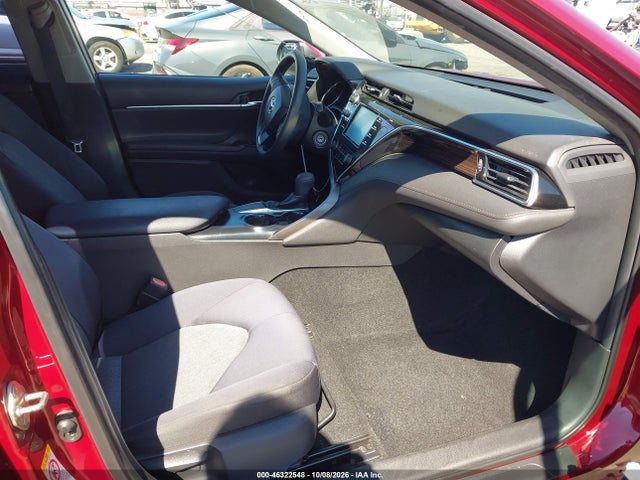 2018 TOYOTA CAMRY LE 5