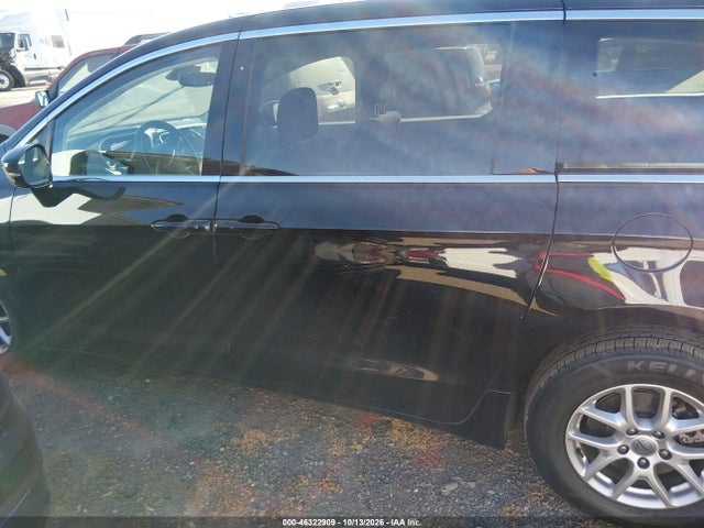 2024 CHRYSLER VOYAGER LX 14