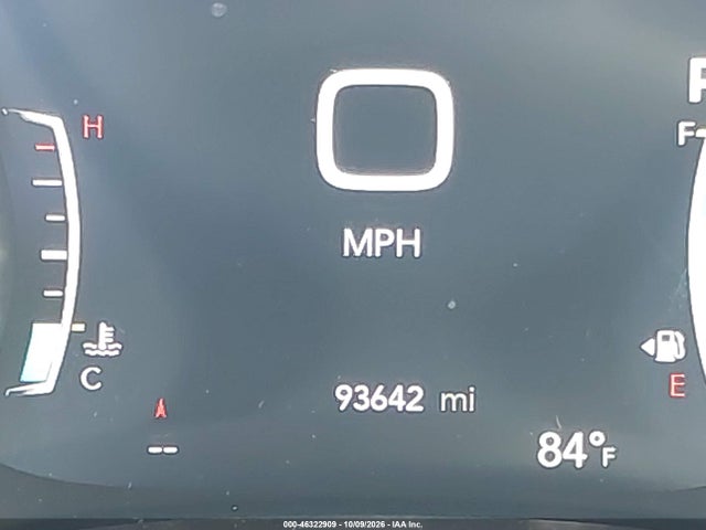 2024 CHRYSLER VOYAGER LX 15