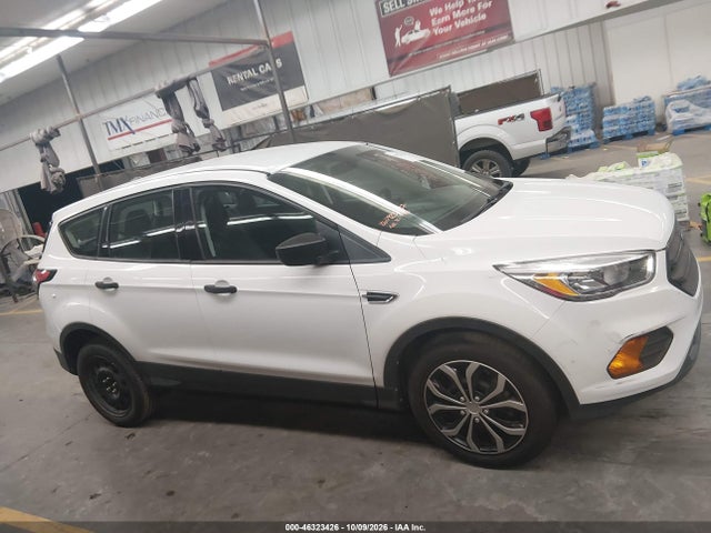 2017 FORD ESCAPE S 13