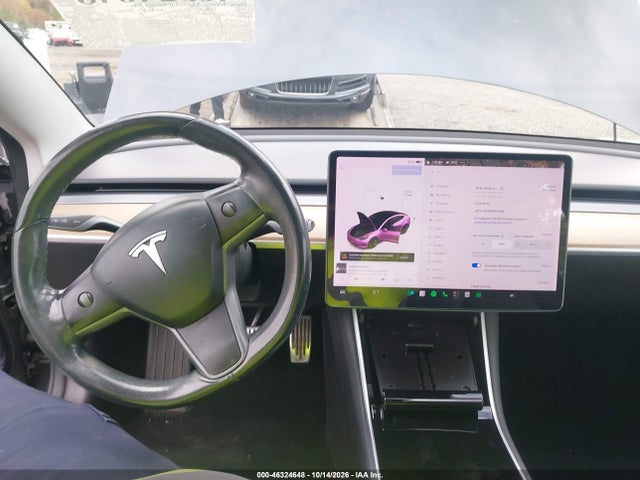 2018 TESLA MODEL 3 LONG RANGE/PERFORMANCE 18