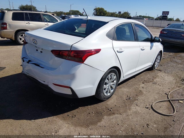 2021 HYUNDAI ACCENT SE 4