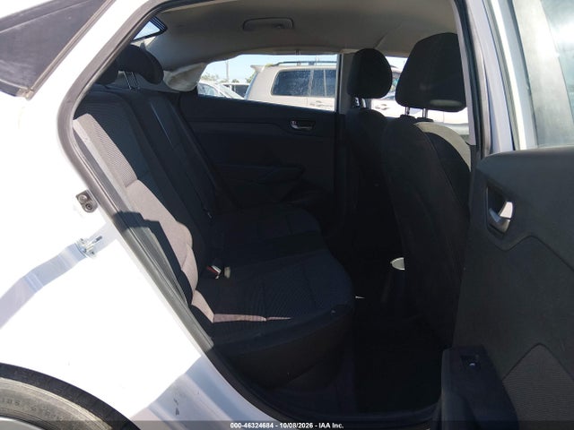 2021 HYUNDAI ACCENT SE 8