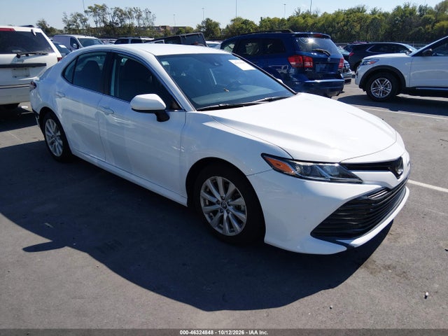 2019 TOYOTA CAMRY LE