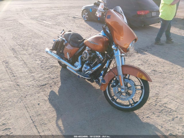 2016 HARLEY-DAVIDSON FLHX STREET GLIDE