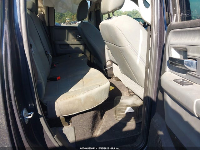 2017 RAM 1500 SLT 4X2 6'4 BOX 8