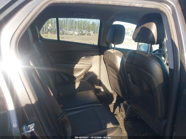 2018 CHEVROLET TRAX LT 8