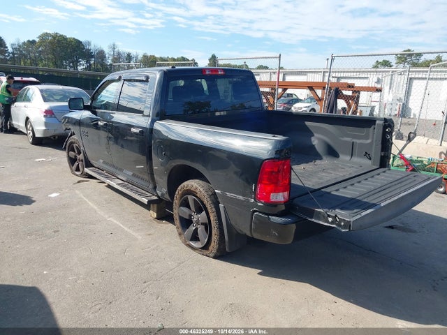 2017 RAM 1500 EXPRESS 4X4 5'7 BOX 3