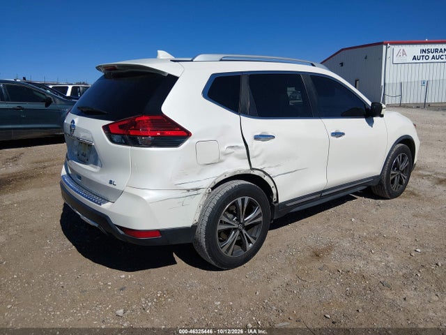 2017 NISSAN ROGUE SL 4