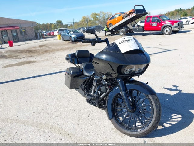 2018 HARLEY-DAVIDSON FLTRXS ROAD GLIDE SPECIAL