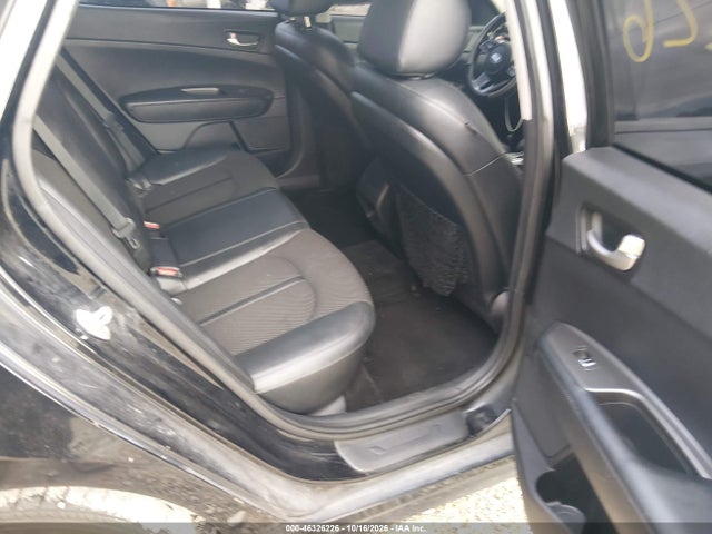 2019 KIA OPTIMA S 8