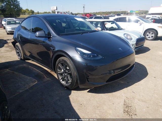 2024 TESLA MODEL Y LONG RANGE SINGLE MOTOR REAR-WHEEL DRIVE/RWD