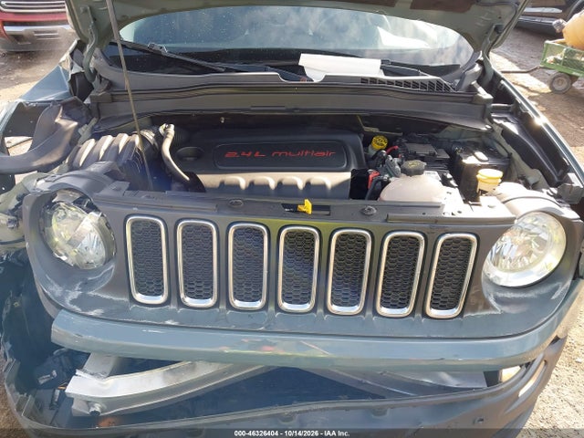 2017 JEEP RENEGADE LATITUDE 4X4 10