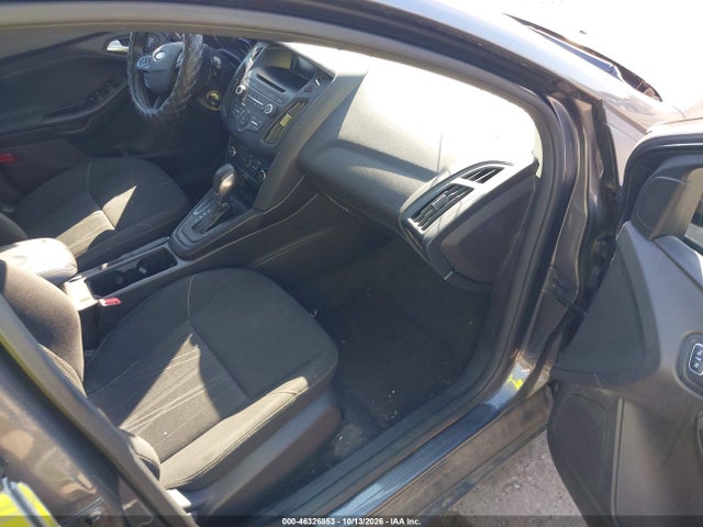 2017 FORD FOCUS SE 5