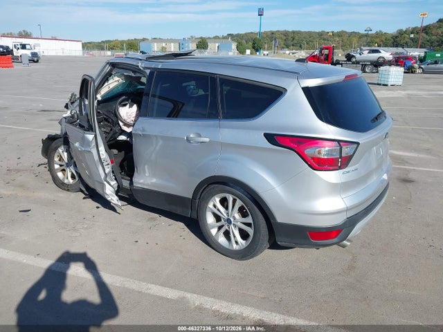 2017 FORD ESCAPE SE 3