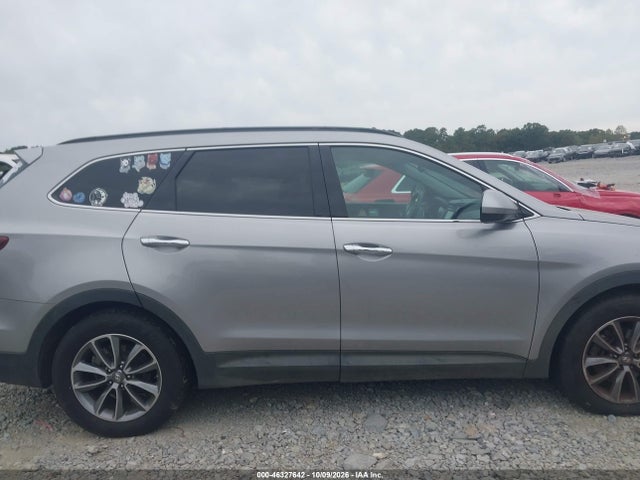 2017 HYUNDAI SANTA FE SE 13