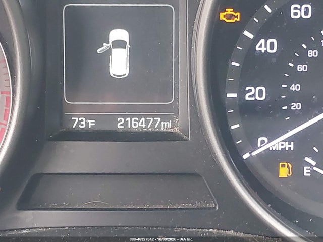 2017 HYUNDAI SANTA FE SE 15