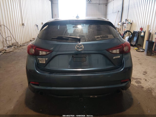 2018 MAZDA MAZDA3 5-DOOR TOURING 16